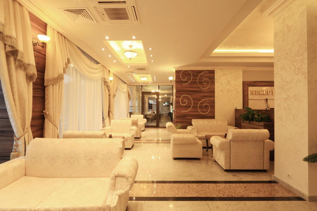 Penelopa Palace Apart Hotel & Spa Pomorie Exterior photo