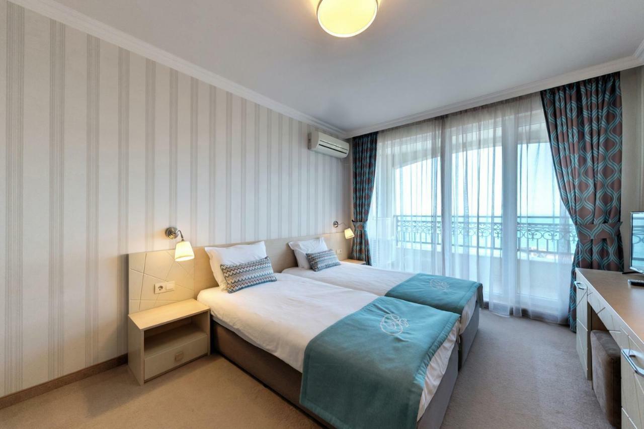 Penelopa Palace Apart Hotel & Spa Pomorie Exterior photo